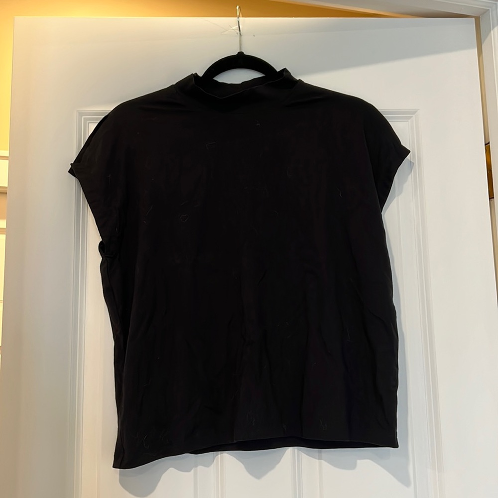 Athleta women’s top